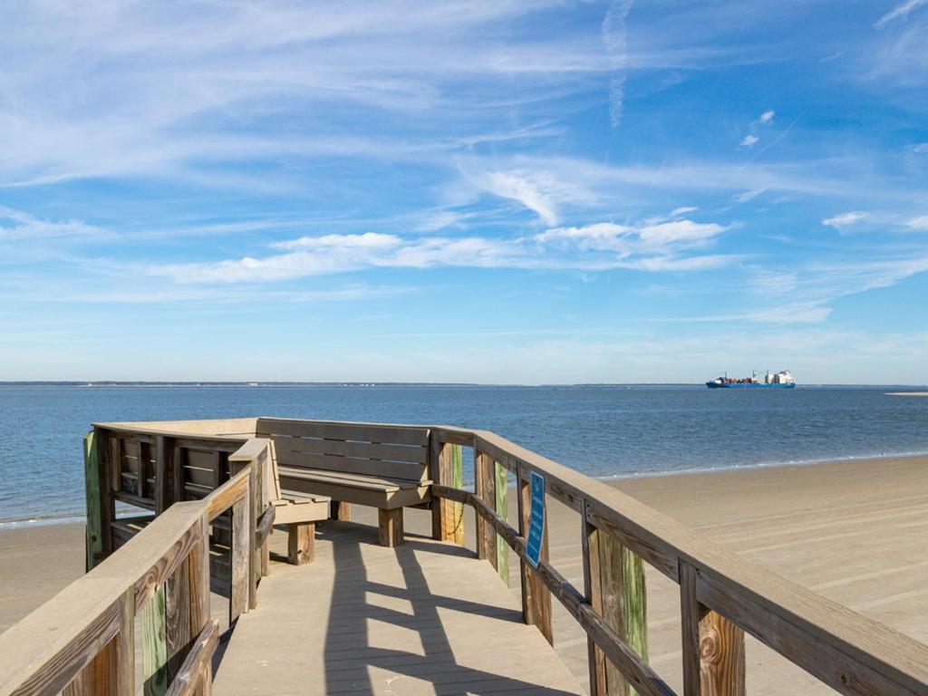 Beach Racquet A133 Apartment Tybee Island Exterior photo